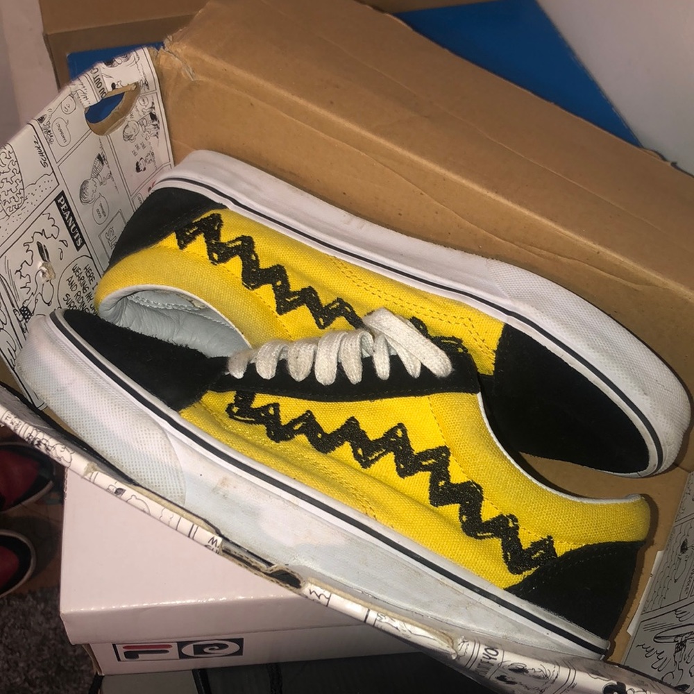 Peanut vans